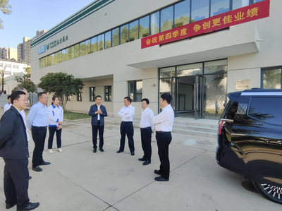 曹江林到中牧股份南京藥業公司調研